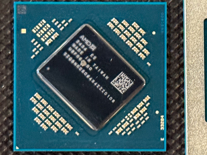 Radeon RTX 9060 XTに採用されているNavi 44ダイ