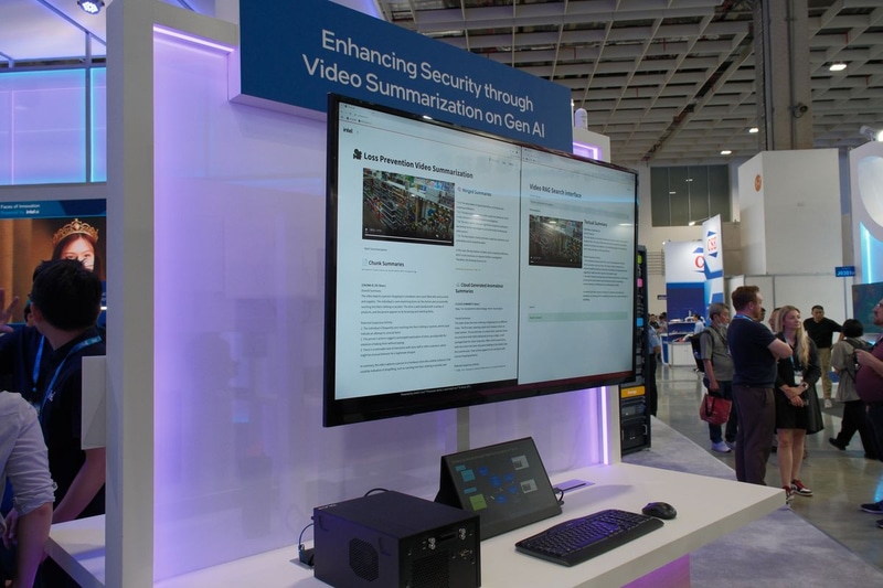エンタープライズ向けのコーナーも複数設置。AIが監視カメラの映像を解析し、リスク評価などを行なうというもの