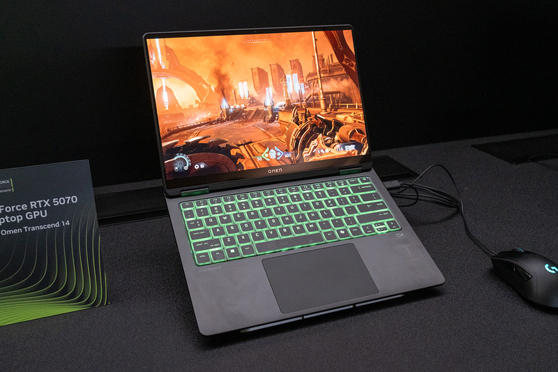 HP「OMEN Transcend 14」