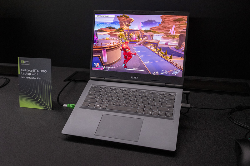 MSI「VenturePro A14」