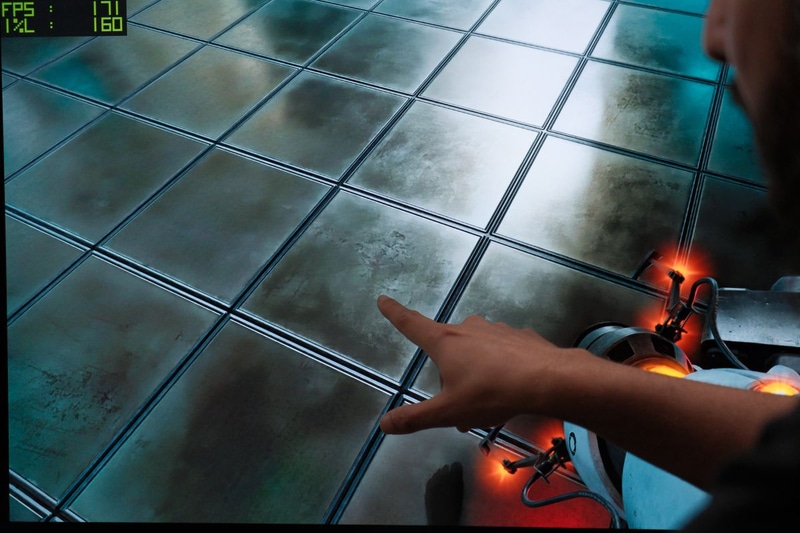 RTX Remixのデモ。DLSS 4では使用されるAIモデルがCNNからTransformerへと変わった。こちらは従来のCNNモデルを使った場合