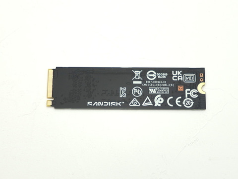やじうまミニレビュー】ヒートシンクなしでOK？SandiskのPCIe 5.0爆速