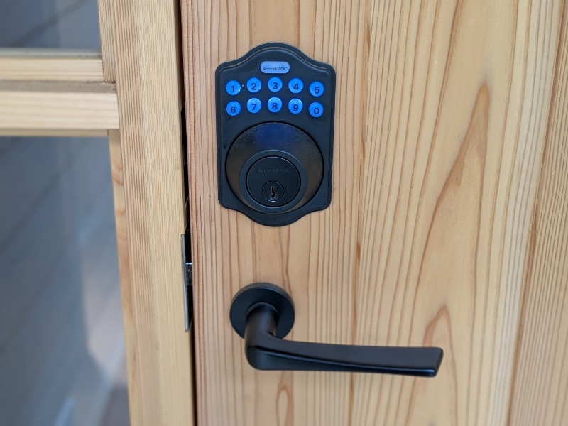 カギは暗証番号で開くスマートロック