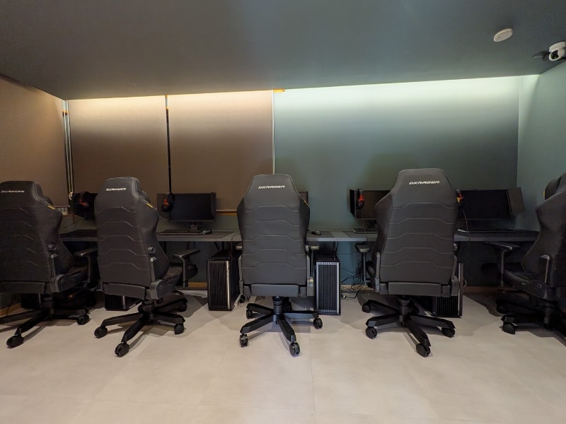 ゲーミングルーム