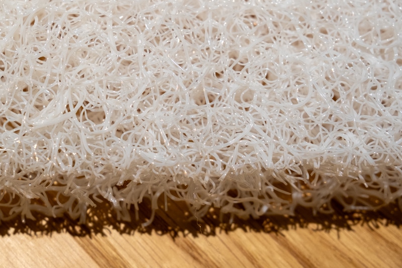 クッション層のプレスエアー。上層は繊維が細め