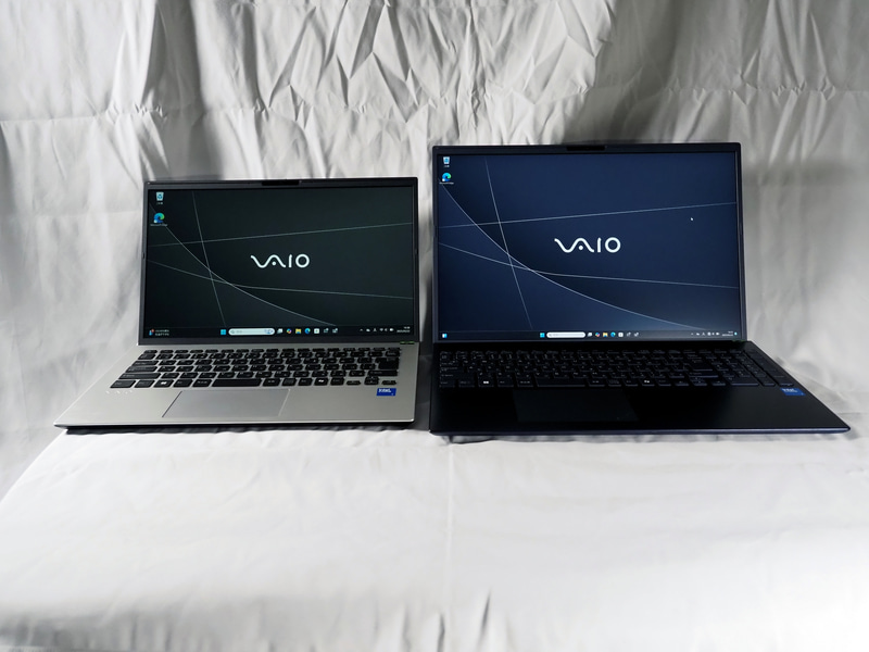 据え置きで使うのであれば、画面が大きいVAIO F16も選択肢となる