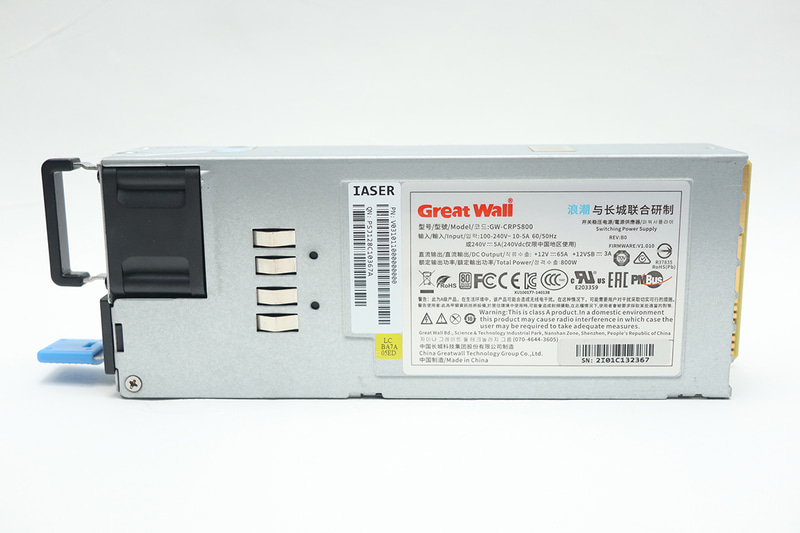 搭載している電源はGrate Wallの「GW-CRPS800」