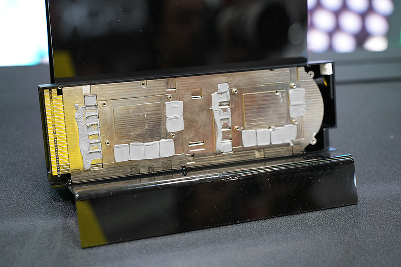 搭載されるクーラー