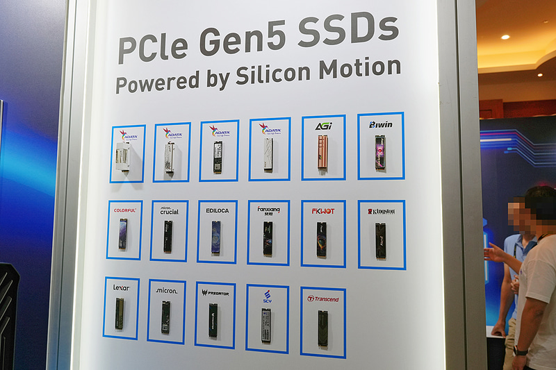 昨年のCOMPUTEXで登場したSM2508を採用した製品がズラリ