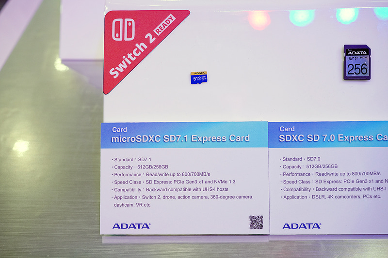 ADATA Premier Extreme microSDXC SD7.1 Express カード