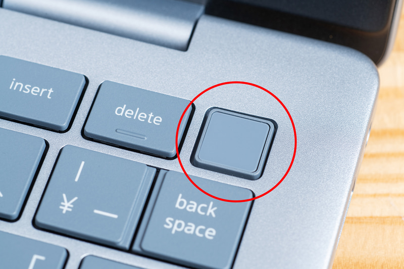 電源ボタンは指紋センサー内蔵