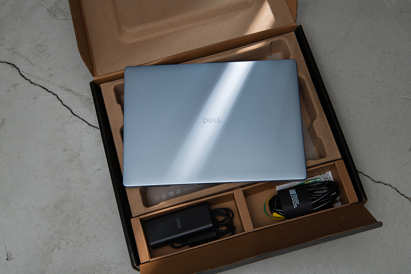 こんなパッケージで到着