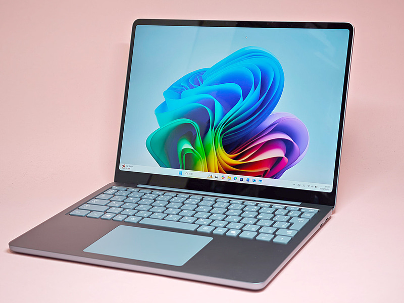 Surface Laptop 13型