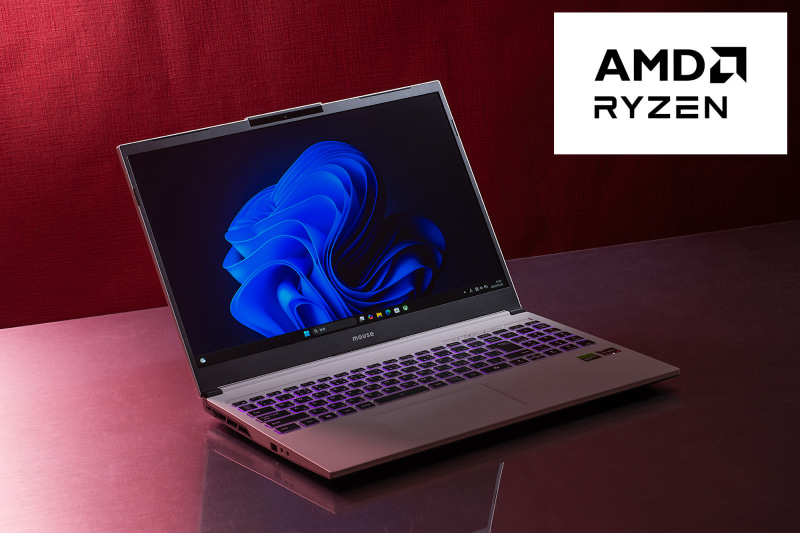 AMD Ryzen 7 7435HSとGeForce RTX 4050 Laptop GPUを組み合わせたマウスコンピューターのゲーミングノート「<a href="https://www.mouse-jp.co.jp/store/g/gngear-j6a7g50wtadcw101dec?utm_source=pcwatch&utm_medium=content-text&utm_campaign=2506_amd_nextgear&utm_content=pr" class="n" target="_blank">NEXTGEAR J6-A7G50WT-A(ホワイト)</a>」。直販価格は13万9,800円から