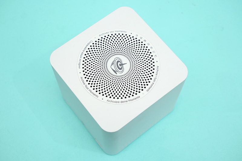 本体上部の吸気口