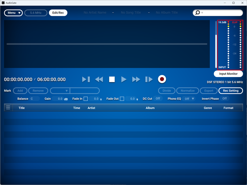 レベルメーターが動きだす。赤や黄色のクリップ・インジケータが点灯しているところは音声がひずむところ
