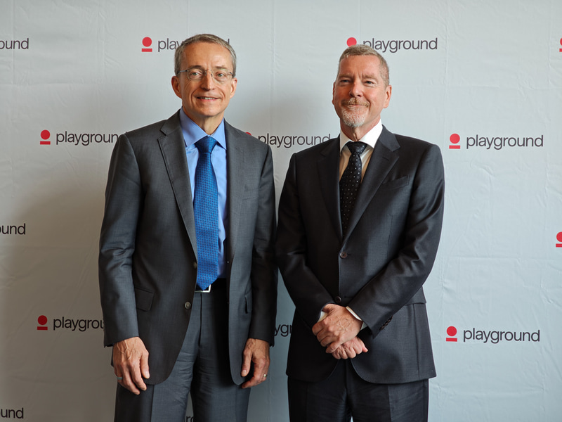 ゲルシンガー氏(左)とPlayground Global共同創始者 兼 ジェネラルパートナー ピーター・バレット氏