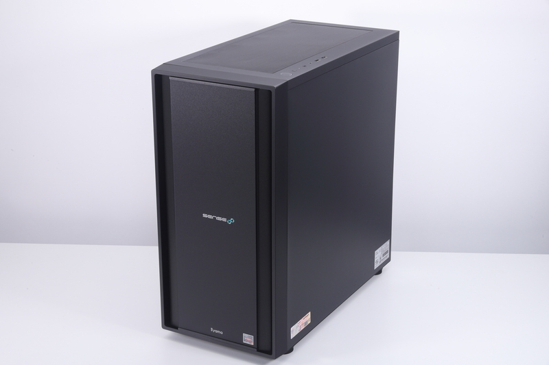 SENSE-F1B6-R77-SSX。黒くカラーリングされたミドルタワー筐体を採用している