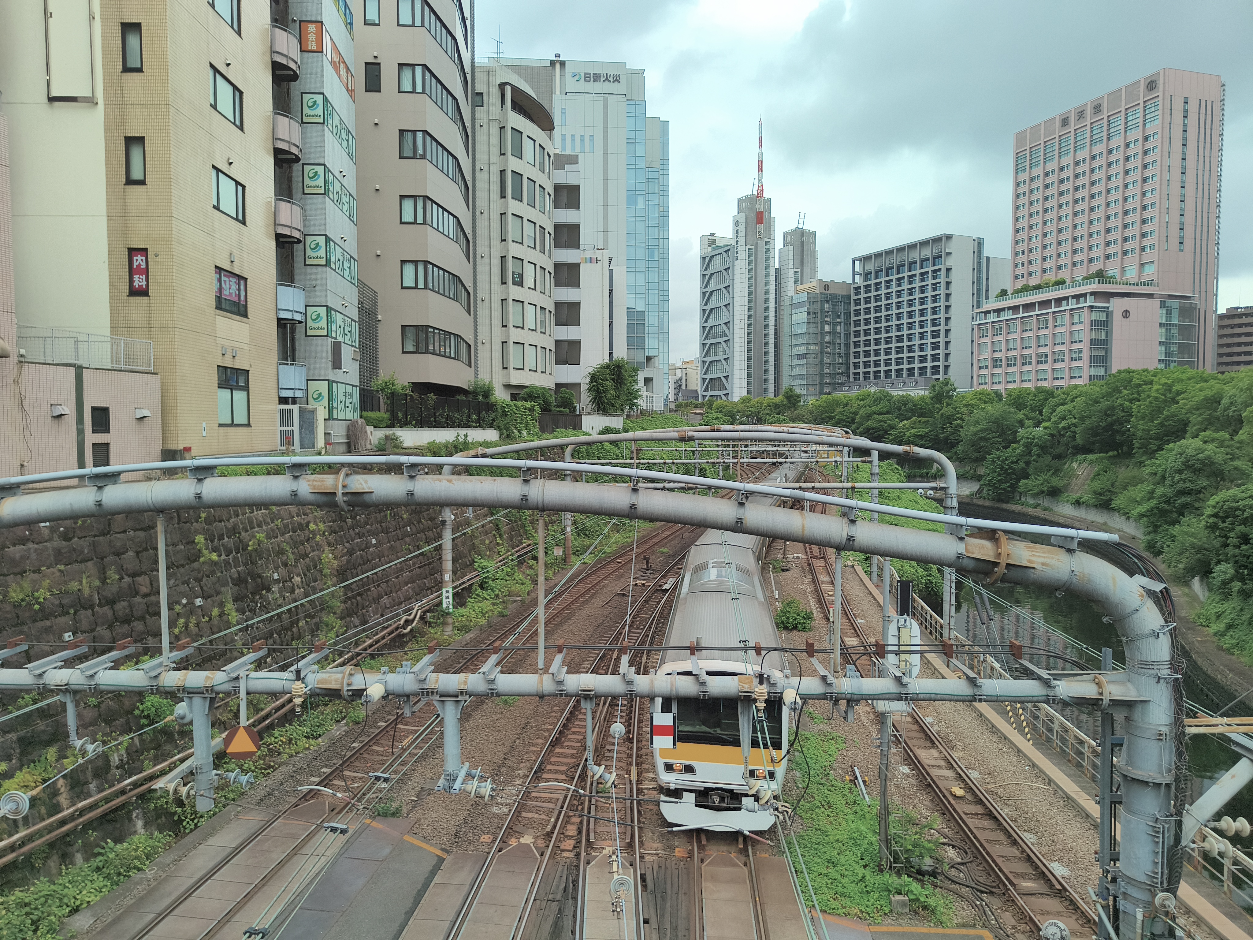 アスペクト比を4:3にしたところ。ちなみに端末縦では写真も縦だった。ここは横配置もありでは？と思ったり