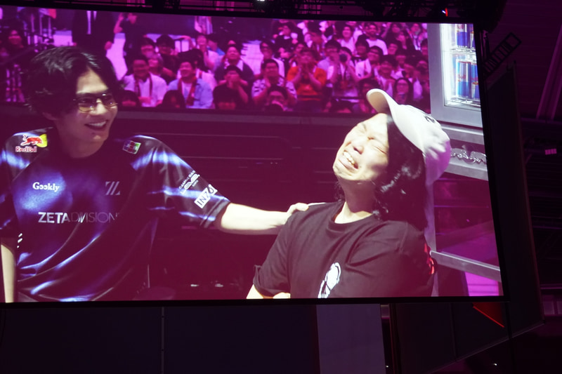 元々涙もろいもっちゃん氏は、緒戦から号泣