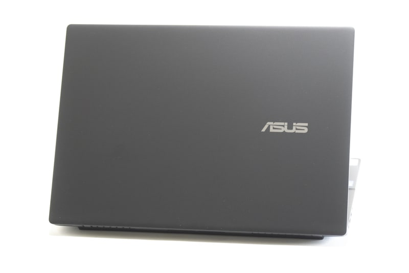 メーカーロゴのみのシンプルな天板