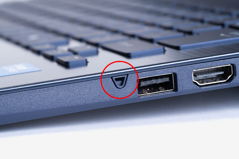 3つ目のマイクによって効果的なAIノイズキャンセリングを可能にしている