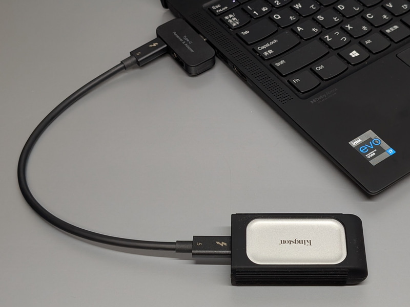 ストレージの接続も可能。USB 3.2 Gen 1準拠(5Gbps)での転送が行なえる