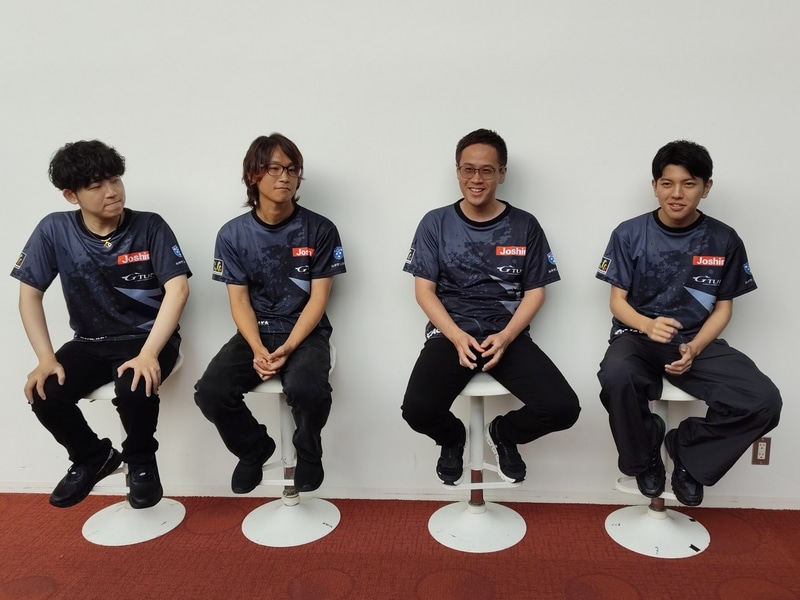 インタビュー中の様子