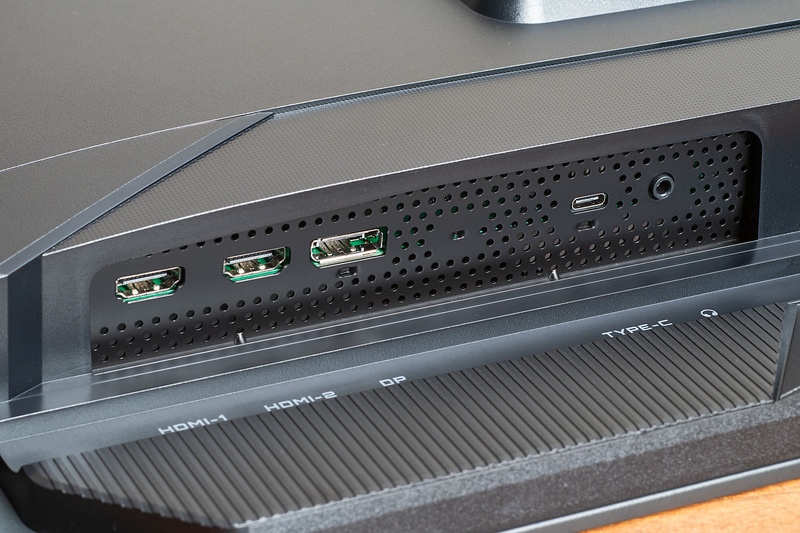 背面のインターフェイス