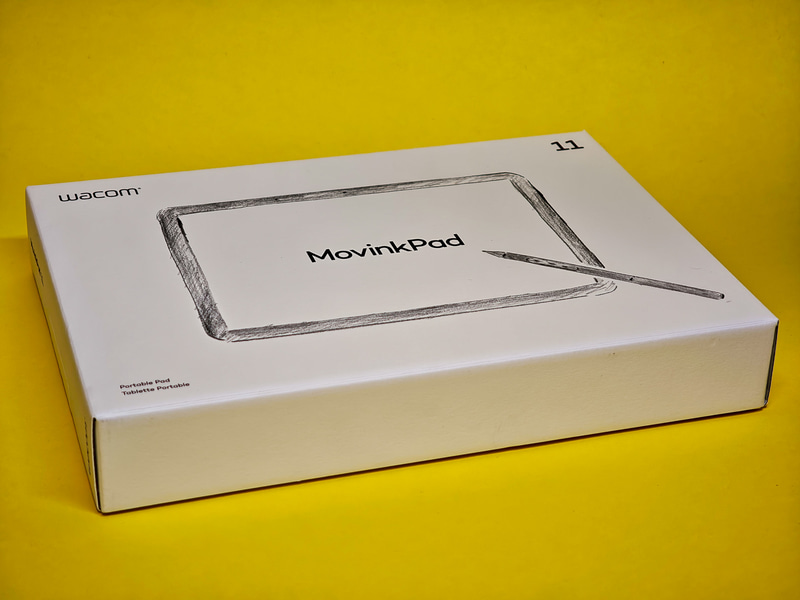MovinkPad 11の外箱