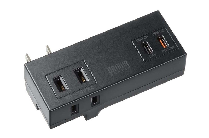 サンワサプライ TAP-MC2AC2BK<br>実売価格: 3,390円<br>定格入力: AC100～125V 50/60Hz●AC端子: 2個、合計1,400W●USB端子数: USB Type-C(PD最大33W)×1、USB Type-C(最大15W)×1●サイズ: 約90×33×28mm●重量: 約75g
