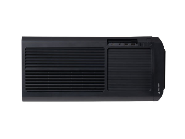 ケース上部にトレーを設置。周辺機器などが置ける