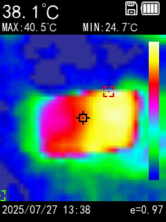 発熱量をチェックしたところ、TDP 15W駆動時は最大40℃前後となった