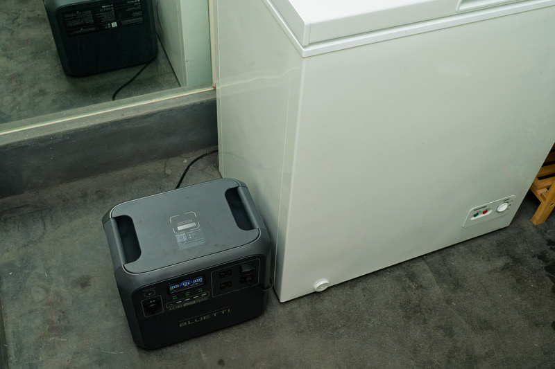 やや大きめの単体の冷凍庫