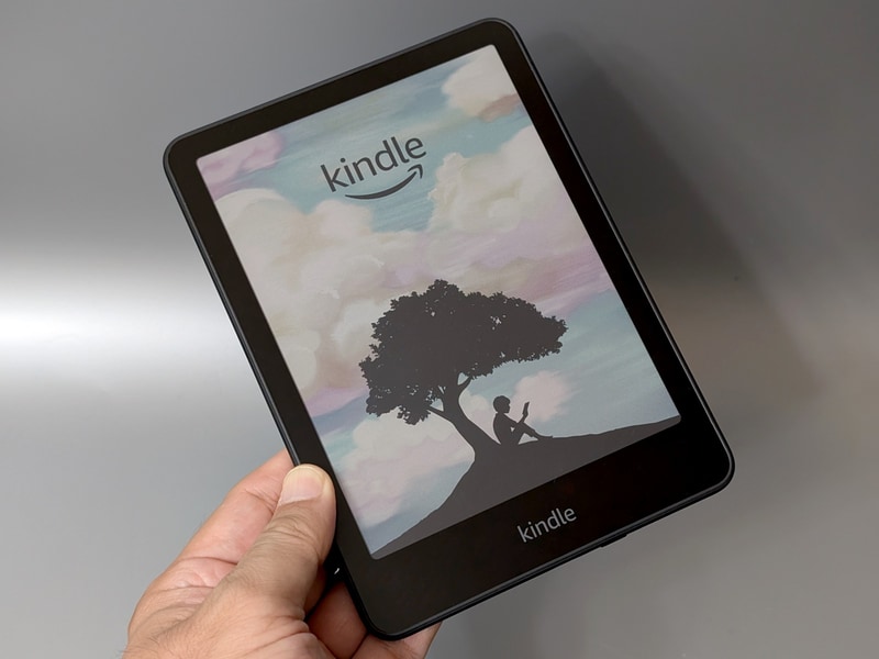 「Kindle Colorsoft」。実売価格は3万9,980円