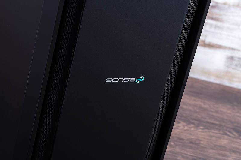 「SENSE∞」ロゴは高性能クリエイター向けPCの証だ