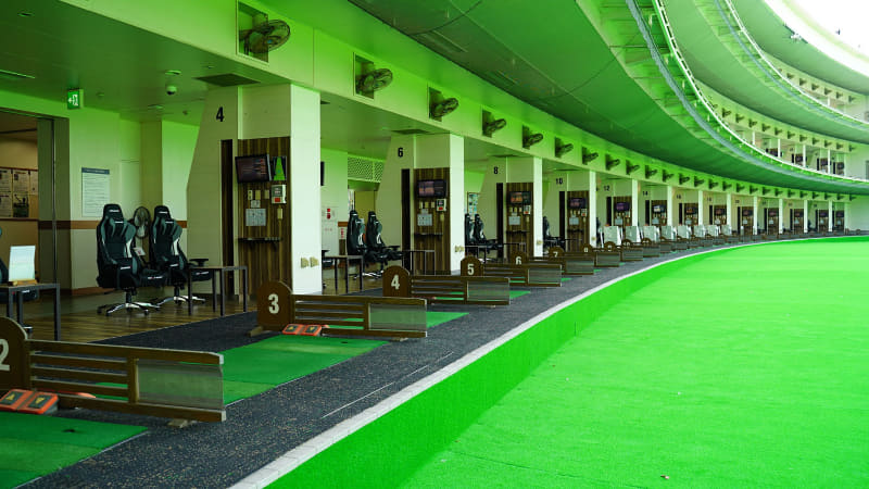 計56脚のPro-X JPをスイング碑文谷の練習場に設置した