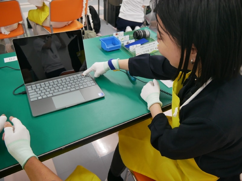 参加者全員で電源ボタンを入れる