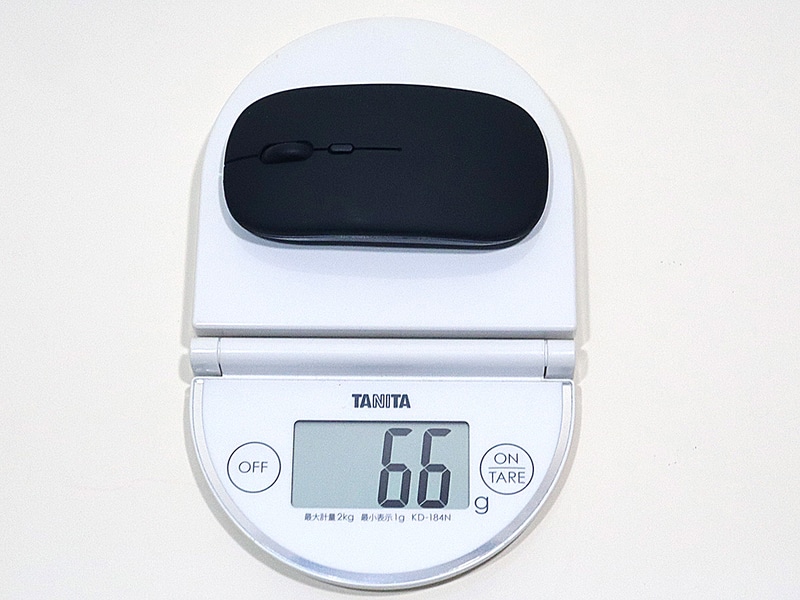 重量は実測で約66g