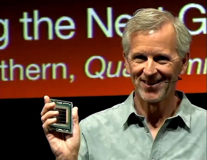 Clearwater Forestを示すDon Soltis氏(Fellow, Xeon Eコア Processor Architect)