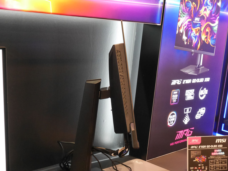 MPG 271QR QD-OLED X50側面