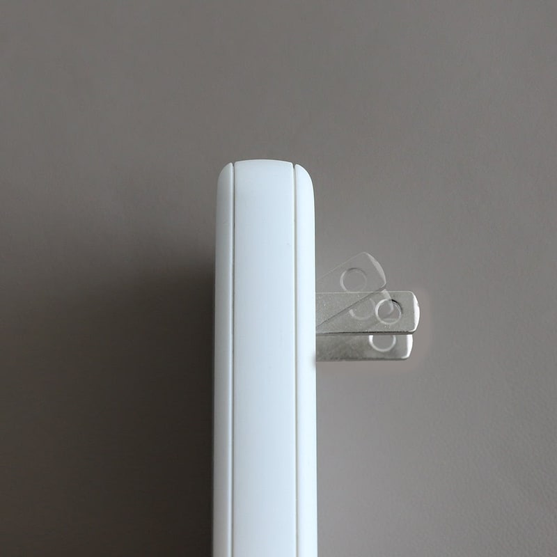 折りたたみプラグ