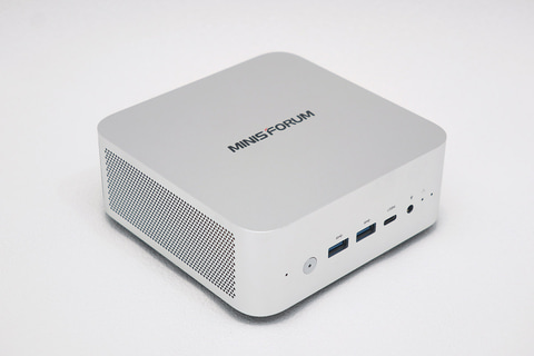 PC短評】モニターと合体できるミニPC「MINISFORUM AI M1 Pro