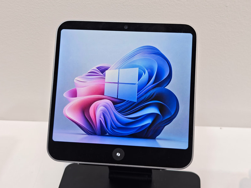 天板がディスプレイになっているA6X