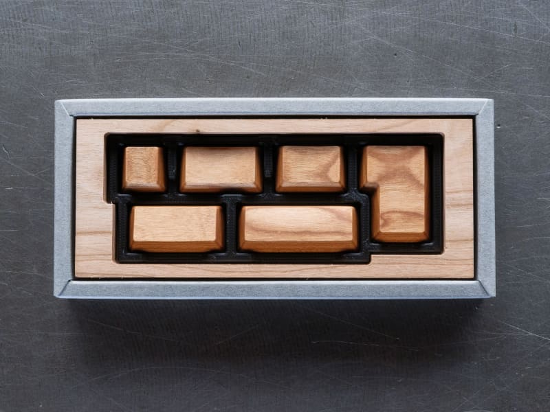 日本語配列(ブラックチェリー)