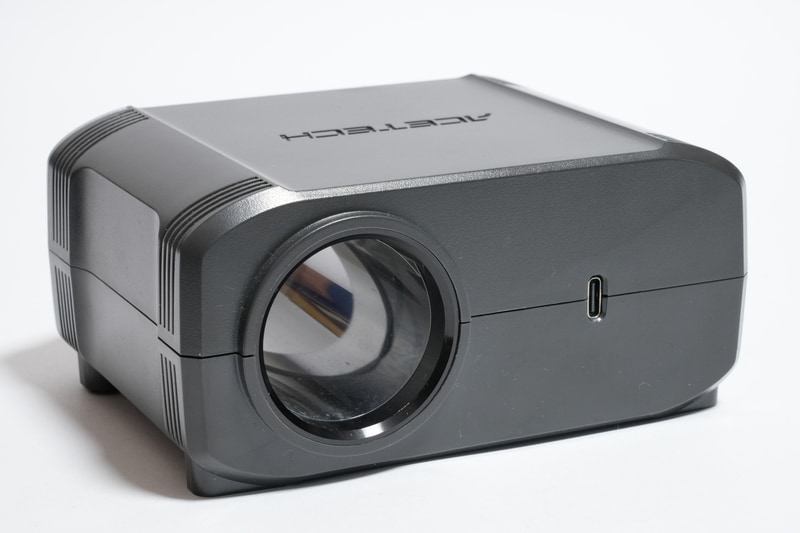 ACETECH製弾速計「AC6000MKIII BT」(実売価格1万5,000円前後)