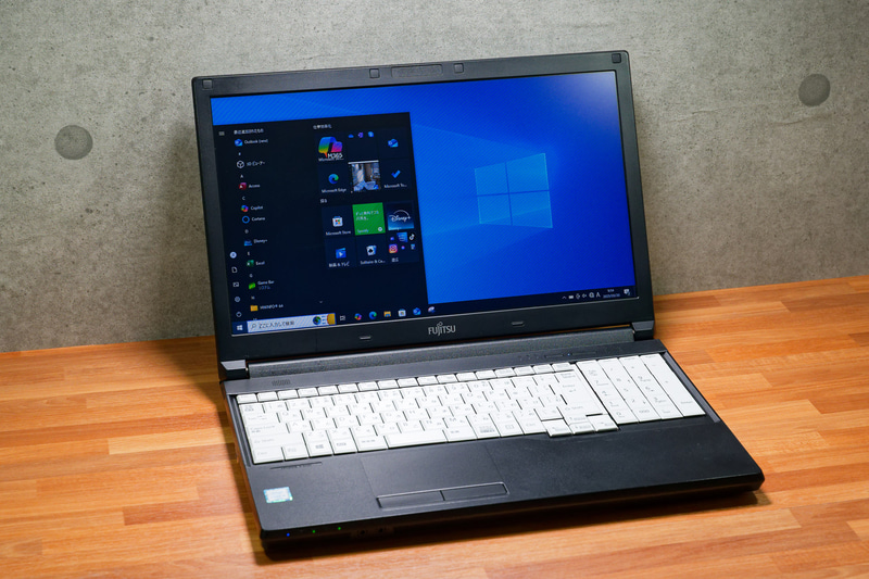 2018年モデルの富士通「LIFEBOOK A576/S」