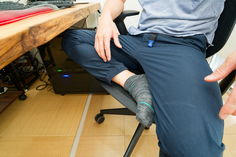 足を座面に乗せたり、みたいなときも