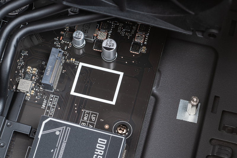 M.2スロットの1基空きがあるので容量が不足したときに後から増設が可能だ