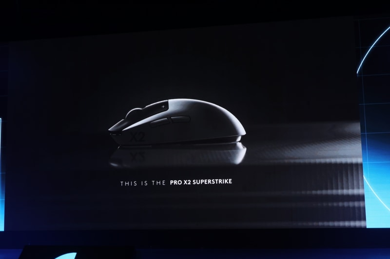 PRO X2 SUPERSTRIKEの予告